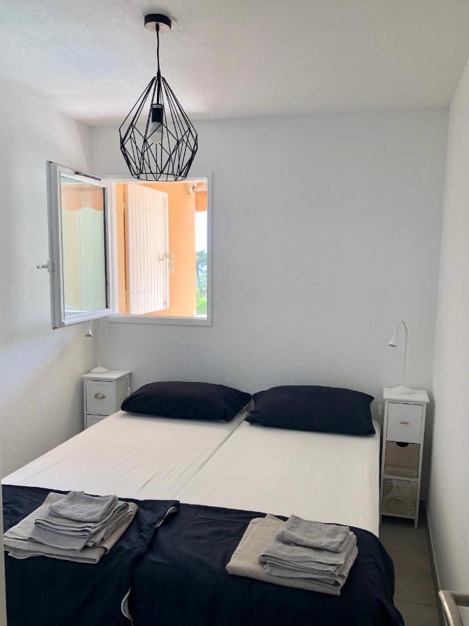 Apartment Newly Renovated Aircond-Wifi-Pool-Sea View-150M To Beaches- Saint Aygulf Zewnętrze zdjęcie